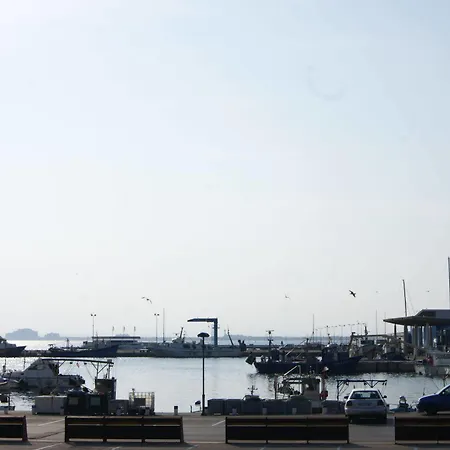 Agi Casa Puerto بيت للعطل